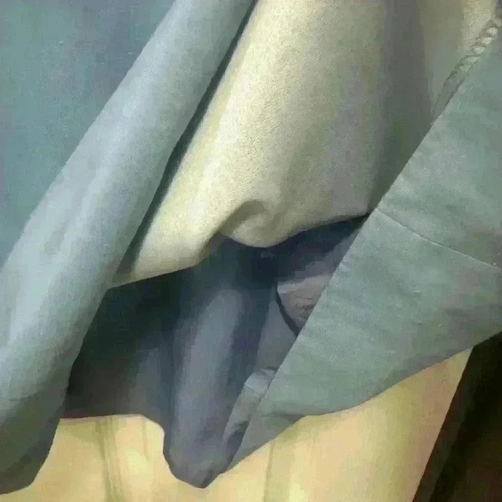 Light blue Laundry by Shelli Segal dress. - Picture 3 of 6